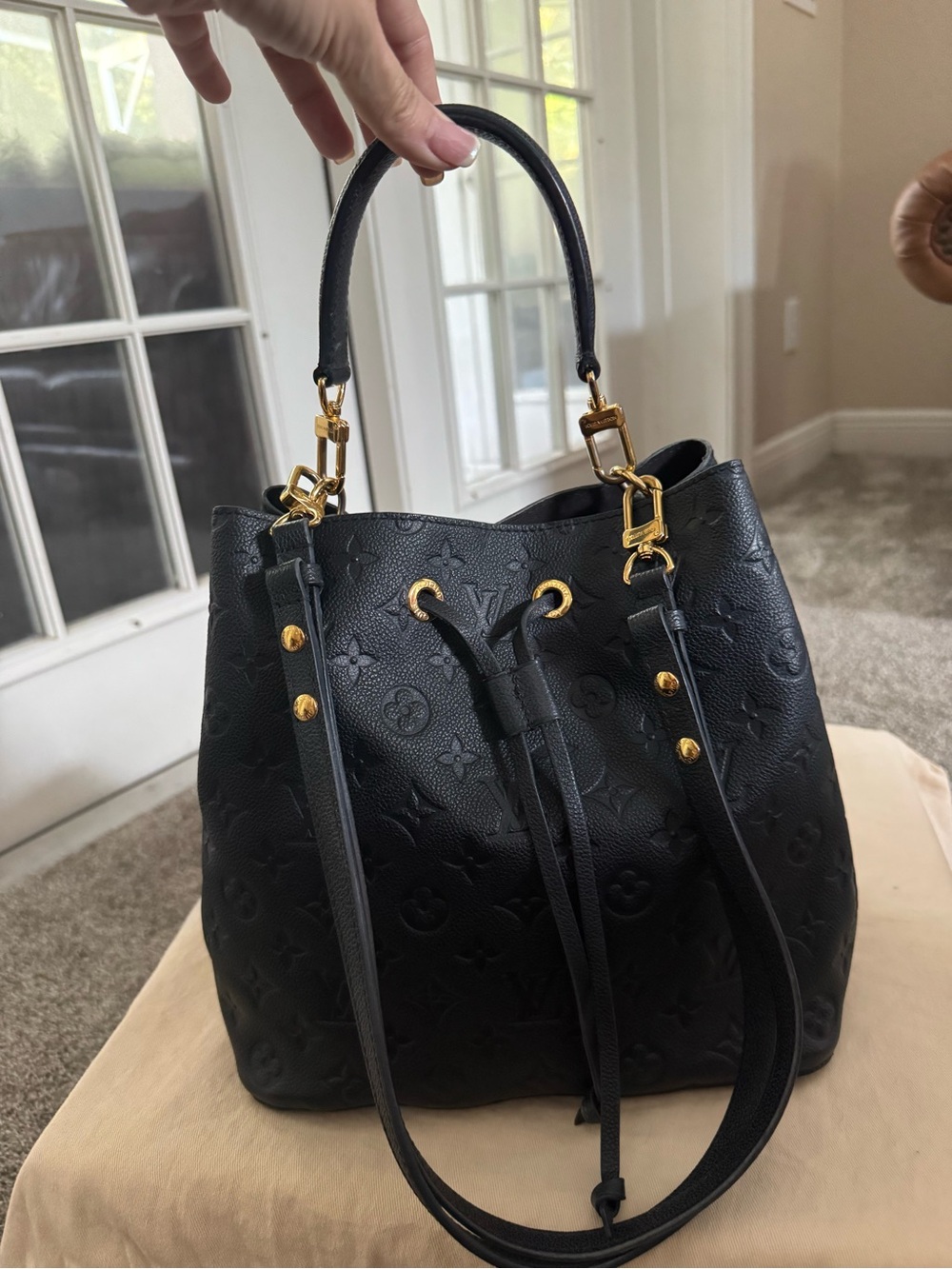 Louis Vuitton Black Monogram Empreinte NeoNeo MM drawstring Bucket Bag